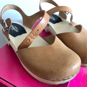 Swedish Hasbeens covered low clogs